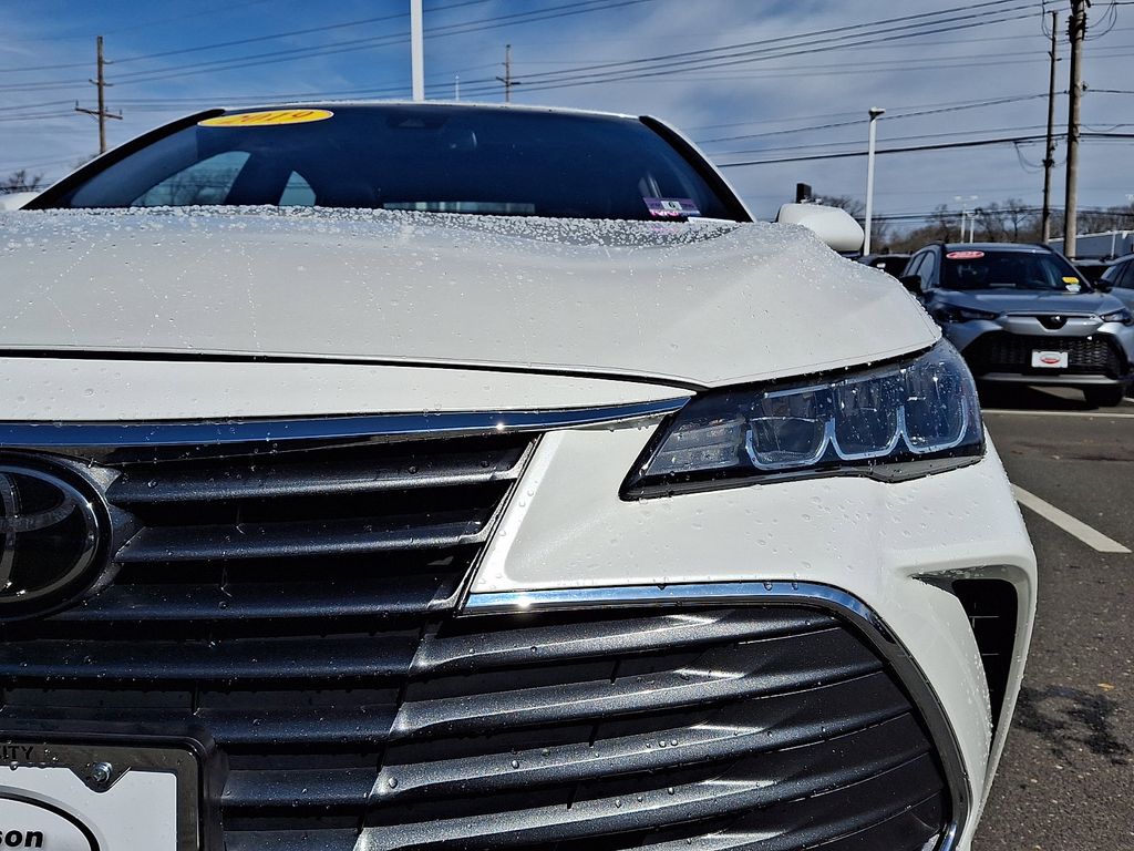 Thumbnail: 2019 Toyota Avalon - 10