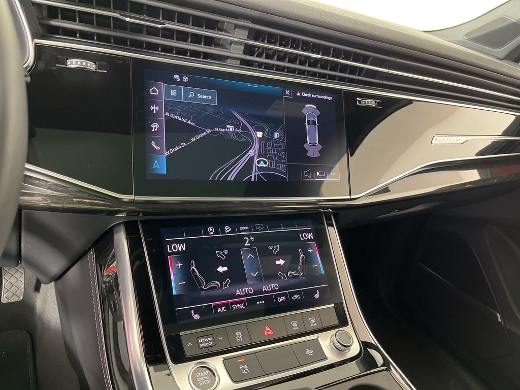 Thumbnail: 2025 Audi Q7 - 32