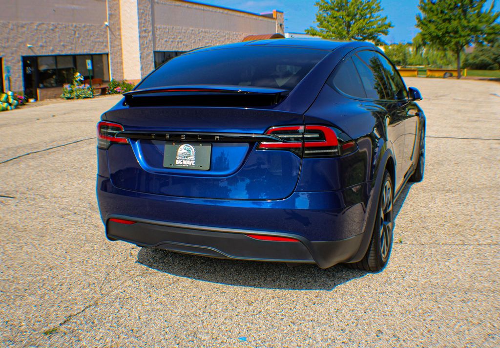 Exterior 5