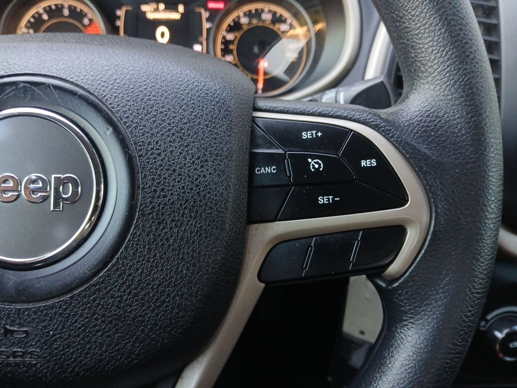Used Car 2018 Jeep Cherokee  Latitude For Sale Under $15,000 In Austin, Texas