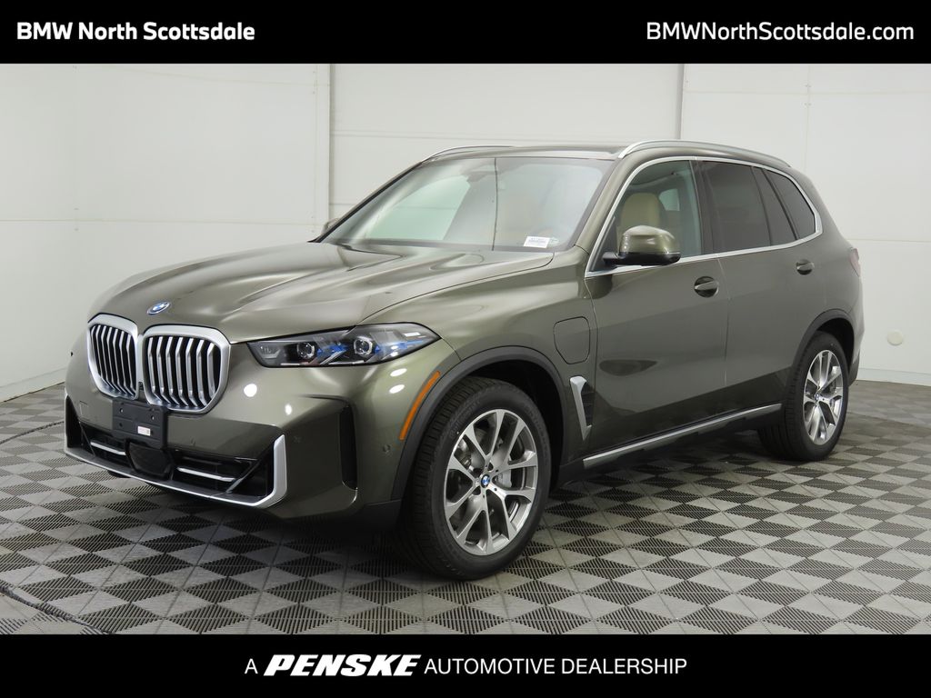 Thumbnail: 2026 BMW X5 - 1