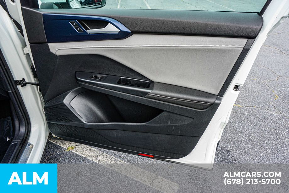 2024 Volkswagen Taos SE - Photo 54