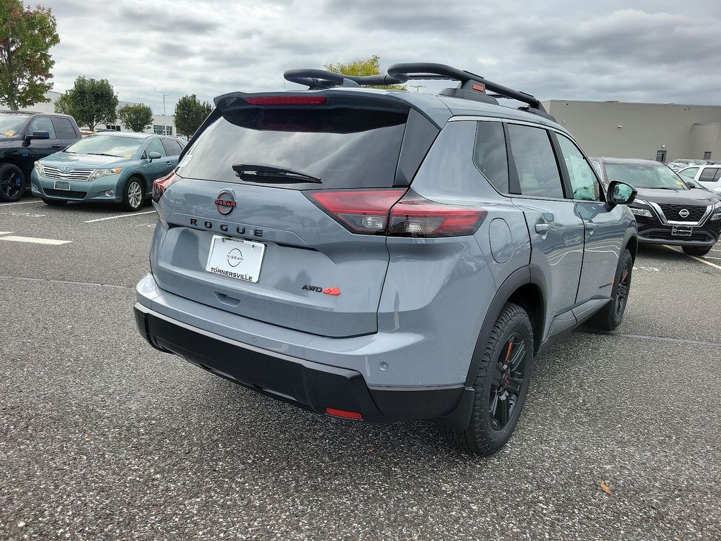 2025 Nissan Rogue Rock Creek 4