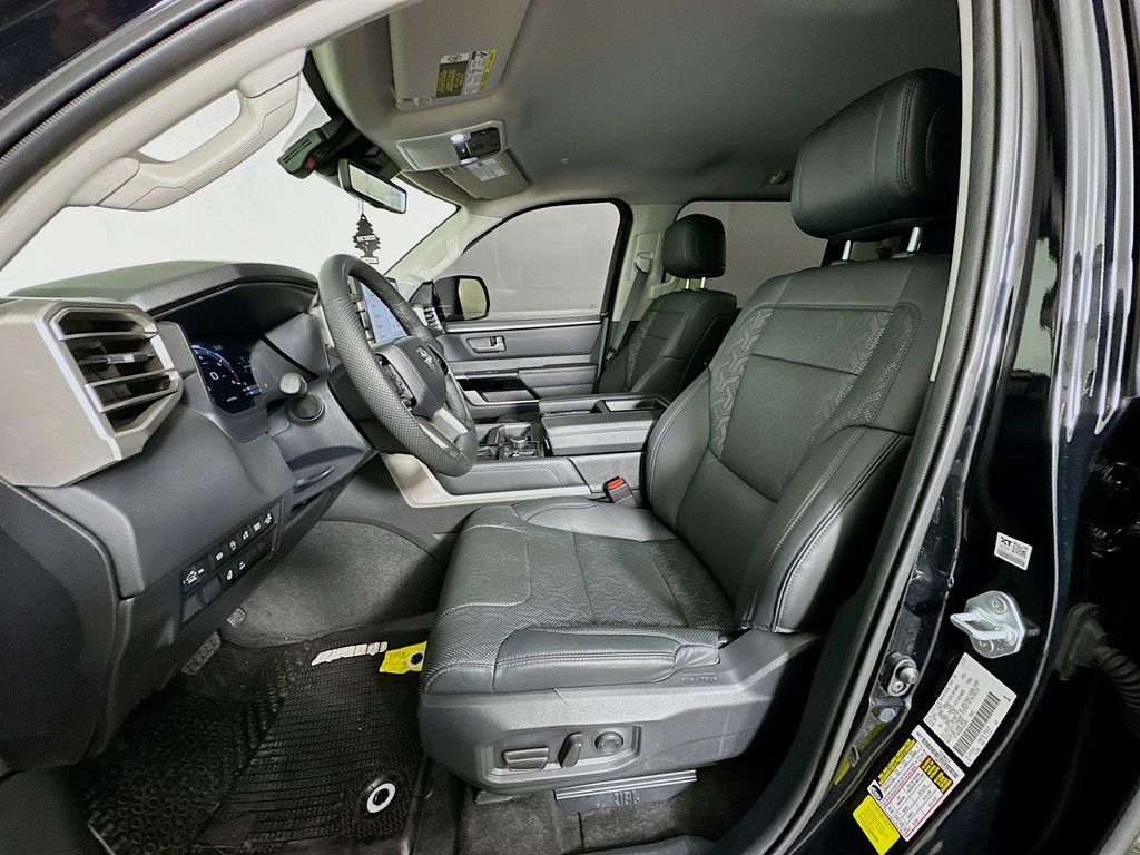 2024 Toyota Tundra Limited 21