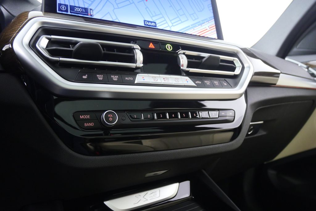 Thumbnail: 2024 BMW X3 - 27