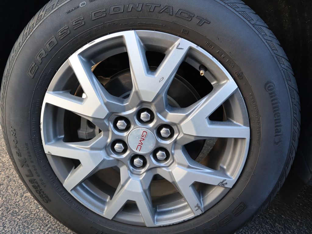 Thumbnail: 2021 GMC Acadia - 17