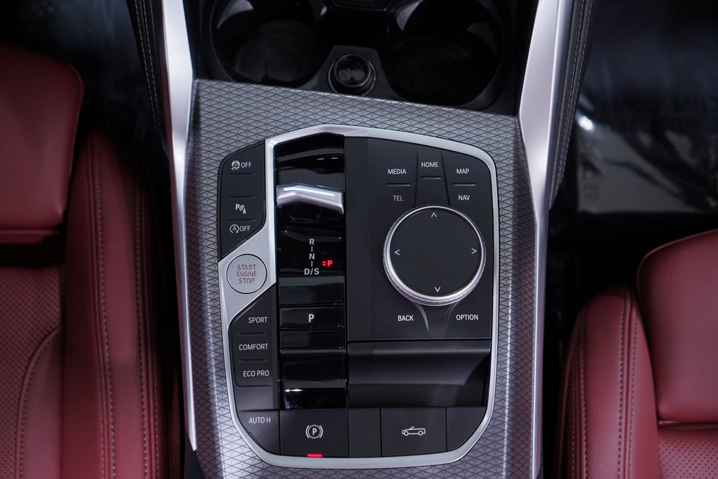 Thumbnail: 2025 BMW 4 Series - 16