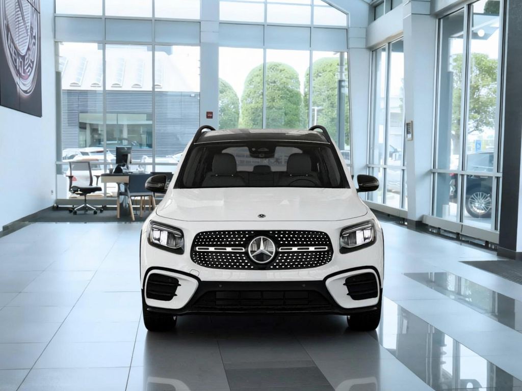 Thumbnail: 2026 Mercedes-Benz GLB - 7
