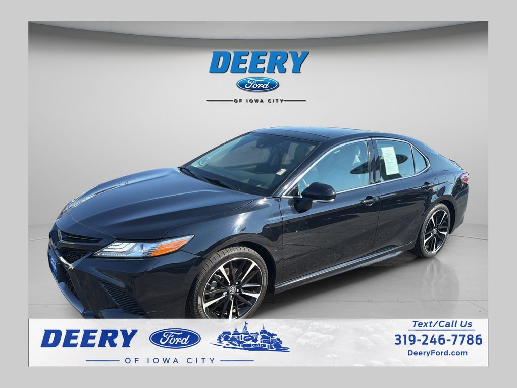 Midnight Black Metallic 2019 Toyota Camry Sedan Front-Wheel Drive 8-Speed Automatic