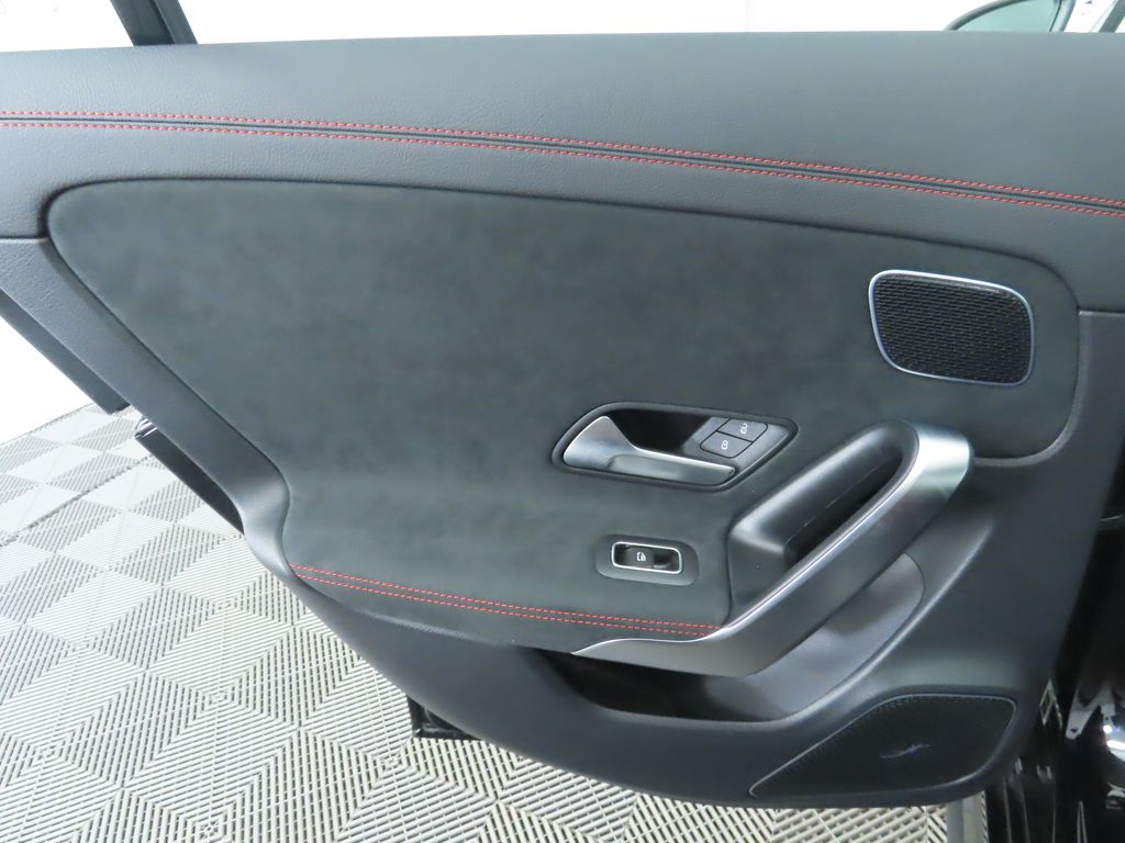 Thumbnail: 2025 Mercedes-Benz CLA - 27