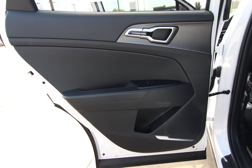 New 2027 Kia Sportage Hybrid SUV
