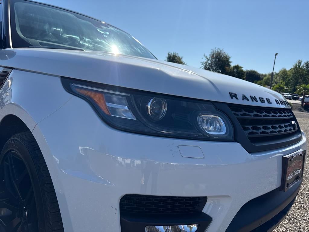 2016 Fuji White Land Rover Range Rover Sport 5.0L V8 Supercharged 4X4 SUV