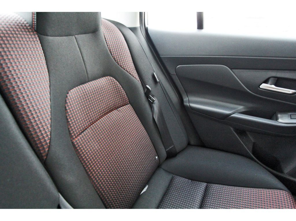 2026 Nissan Sentra SR - 11