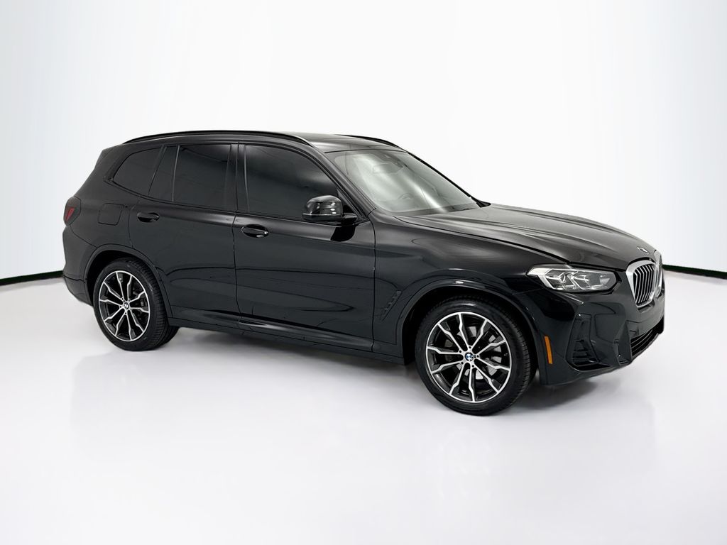 Thumbnail: 2022 BMW X3 - 3