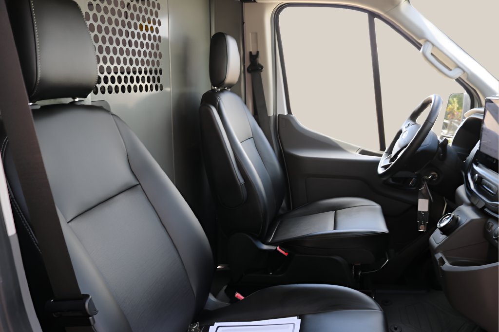 Used 2023 White Ford Base image 22