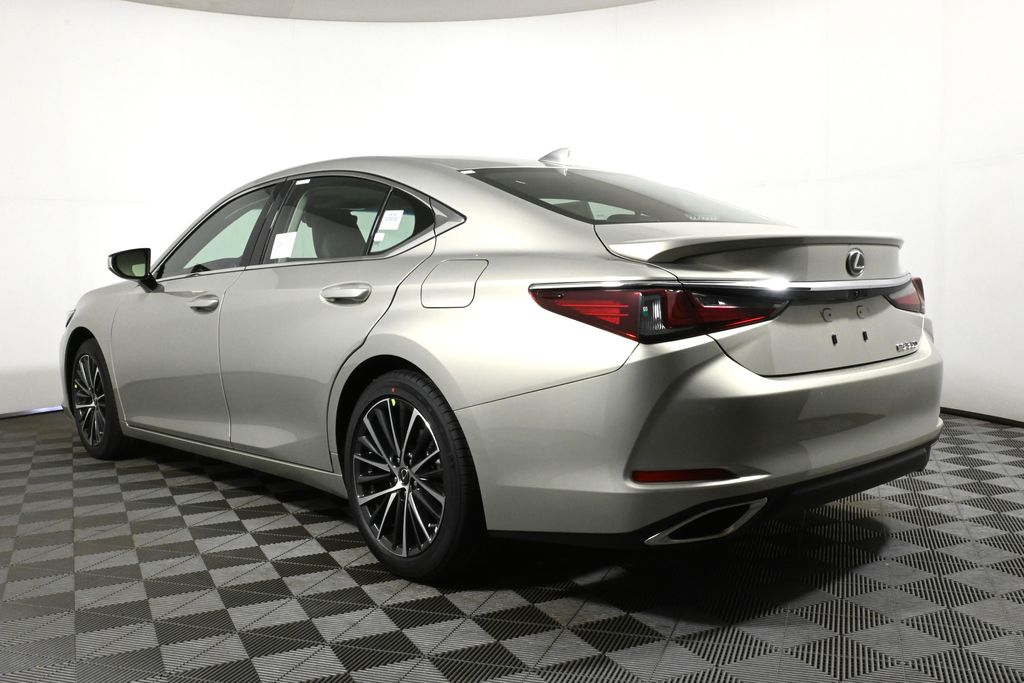 2025 Lexus ES 350 5