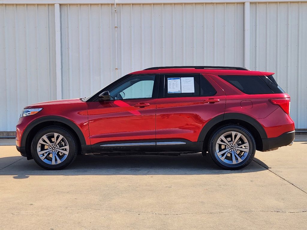 2022 Ford Explorer XLT 4