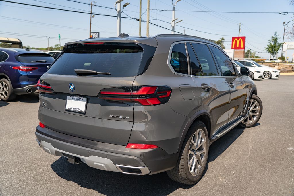 2024 BMW X5 xDrive50e photo