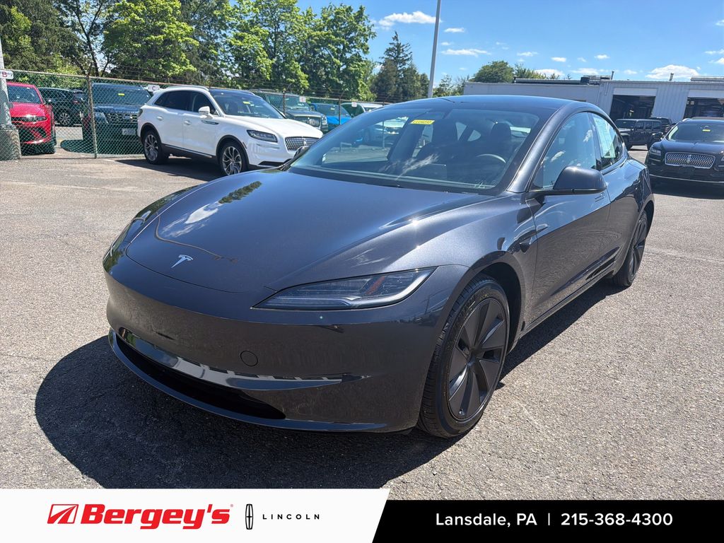 Gray 2025 Tesla Model 3 Long Range RWD Sedan Rear-Wheel Drive 1-Speed Automatic