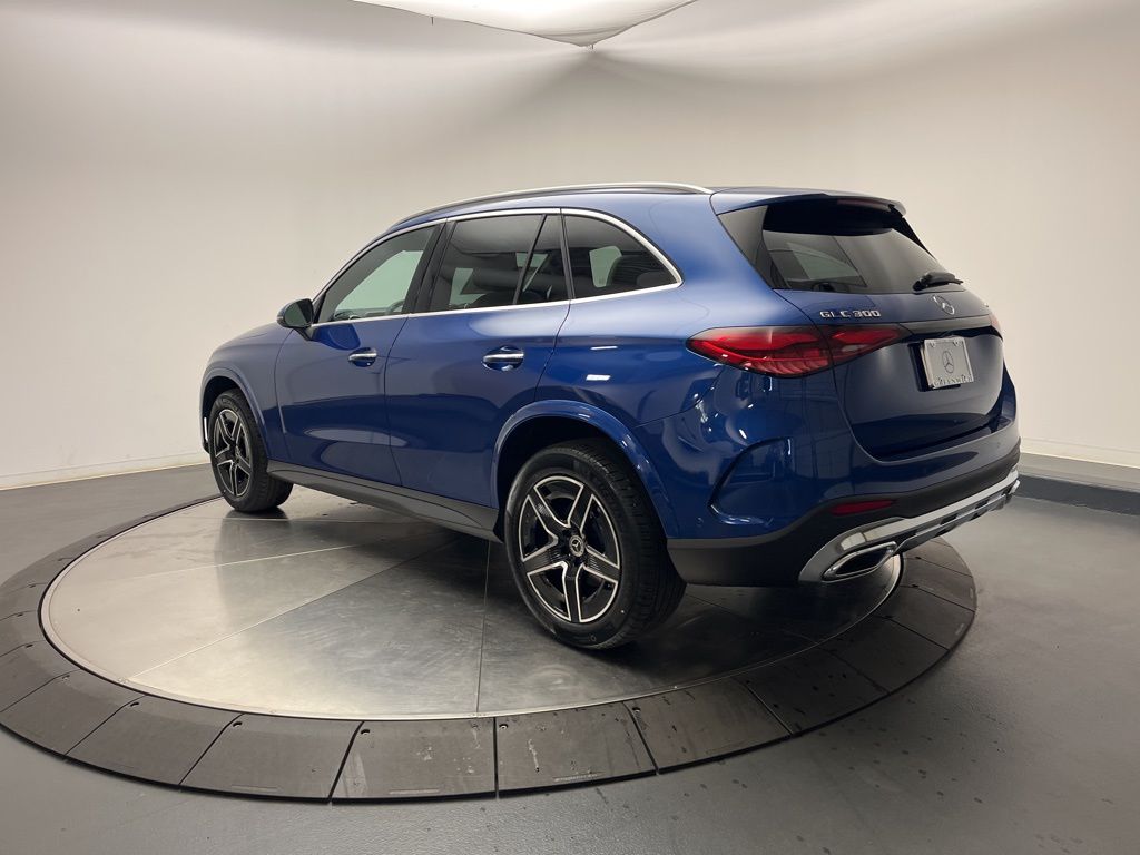 Thumbnail: 2026 Mercedes-Benz GLC - 5