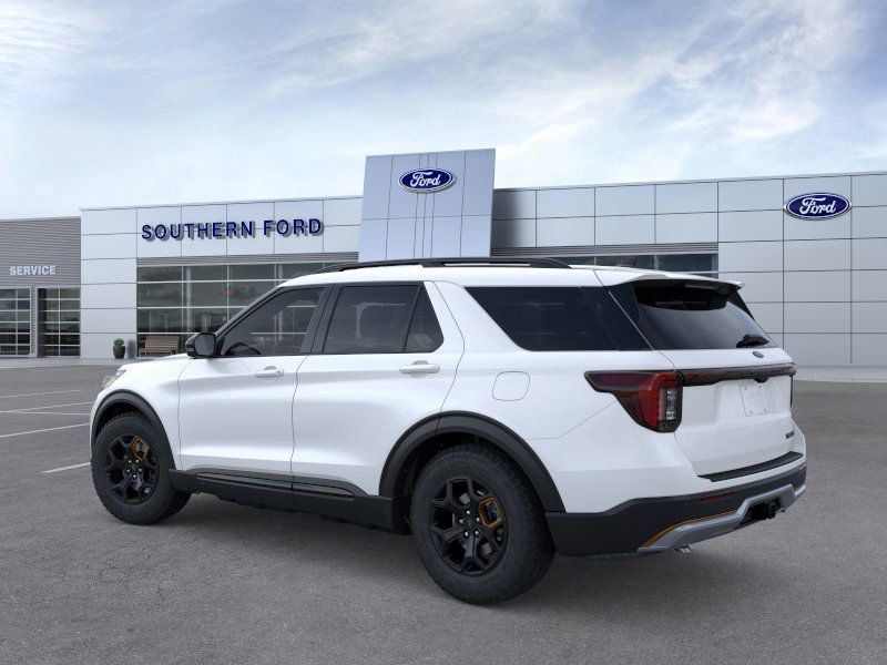 New 2026 White Ford Tremor image 4