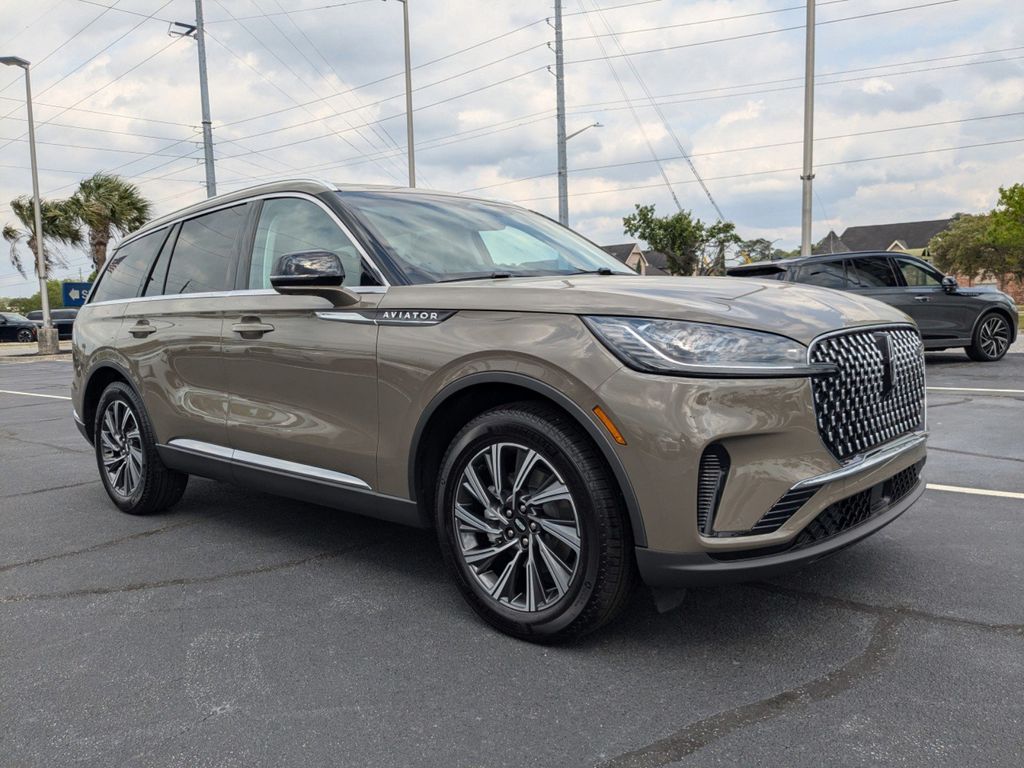 2025 Lincoln Aviator Premiere