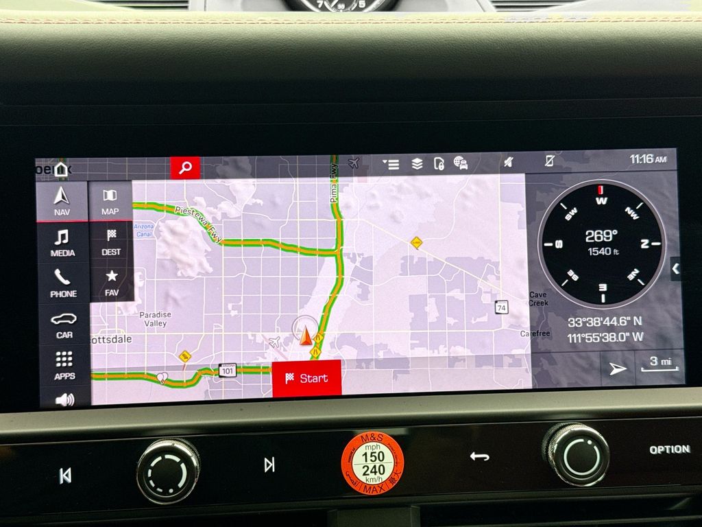 Thumbnail: 2026 Porsche Macan - 14