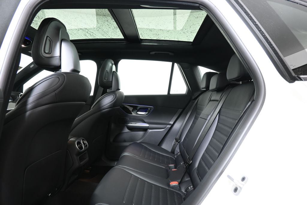 Thumbnail: 2026 Mercedes-Benz GLC - 28