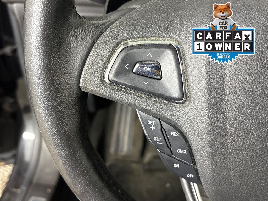Used 2013 Black Lincoln Base image 20