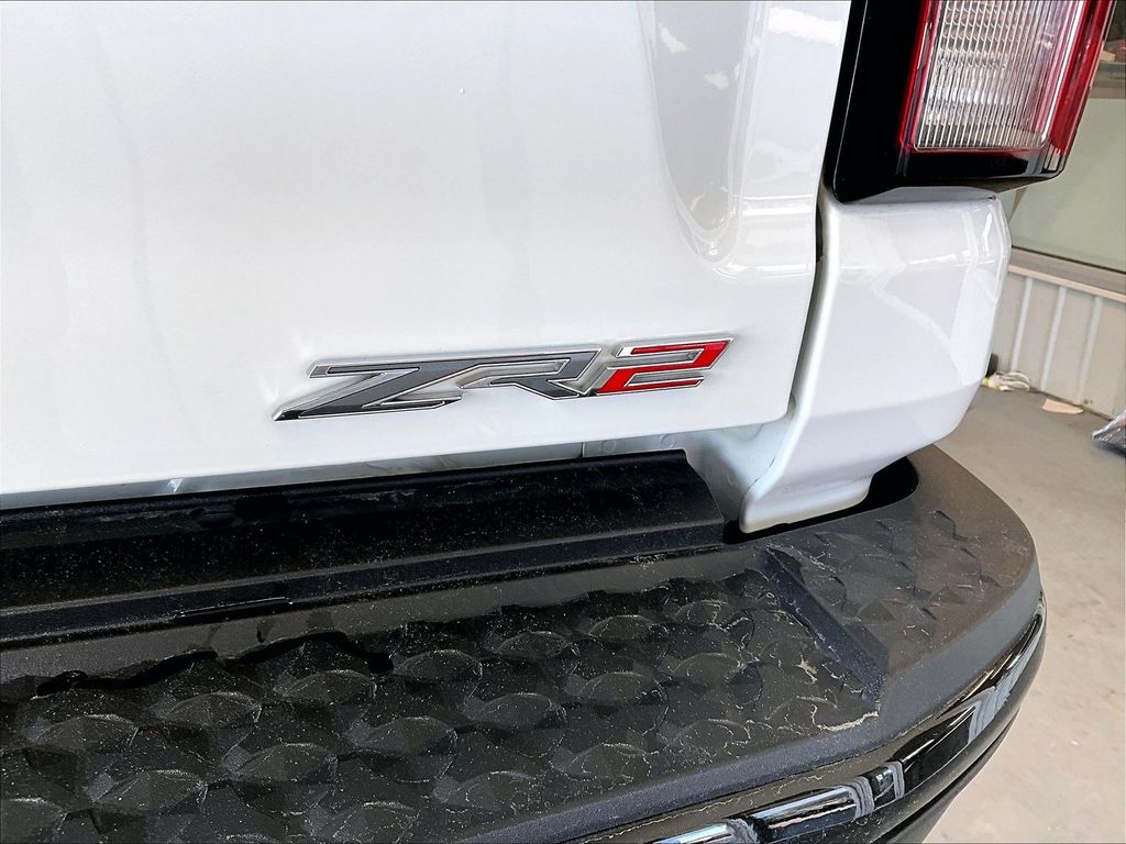 2023 Chevrolet Colorado — photo 28