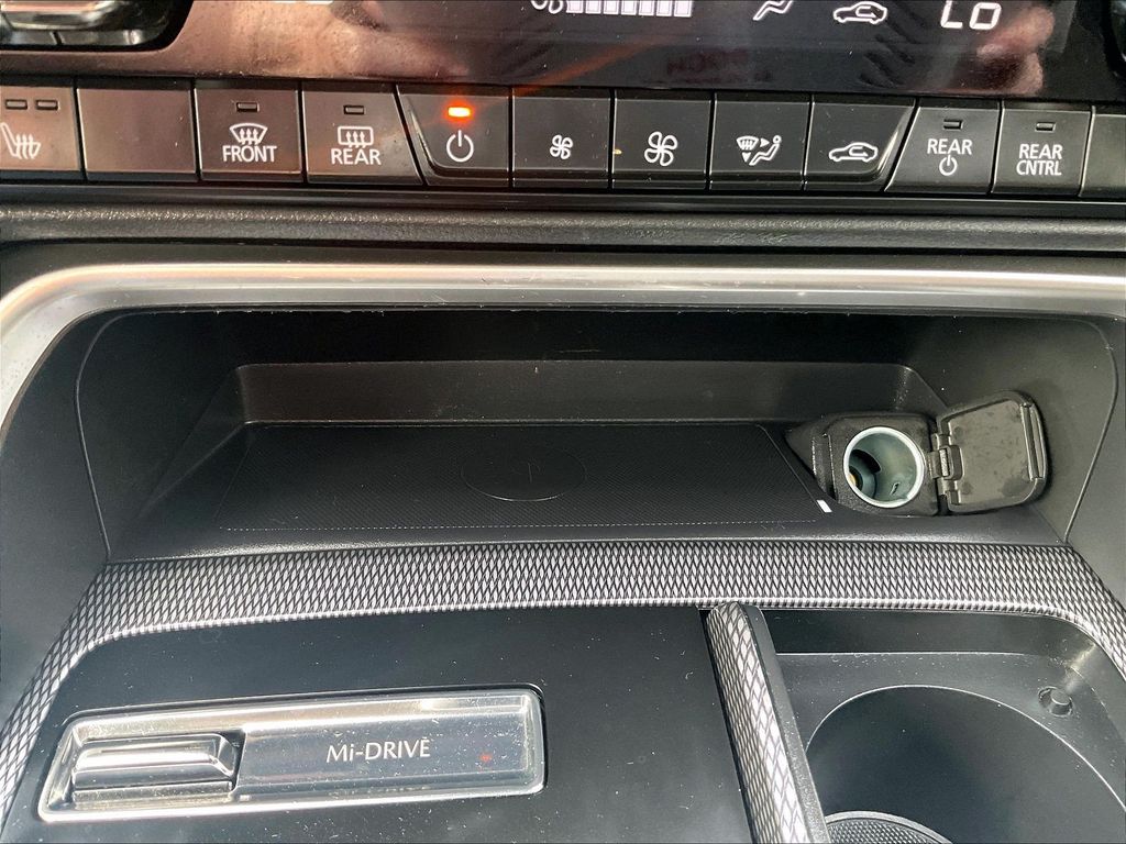 2024 Mazda CX-90 — photo 28