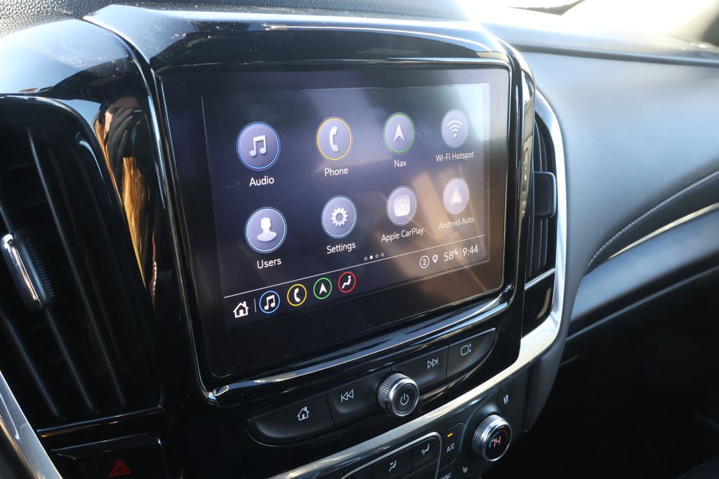 Thumbnail: 2023 Chevrolet Traverse - 20