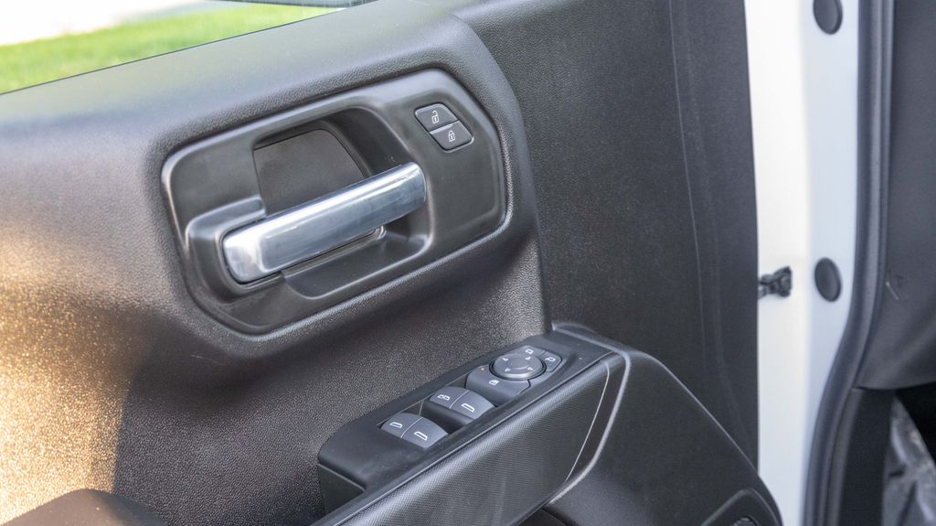 Used 2025 Chevrolet Silverado 1500 WT 4D Crew Cab