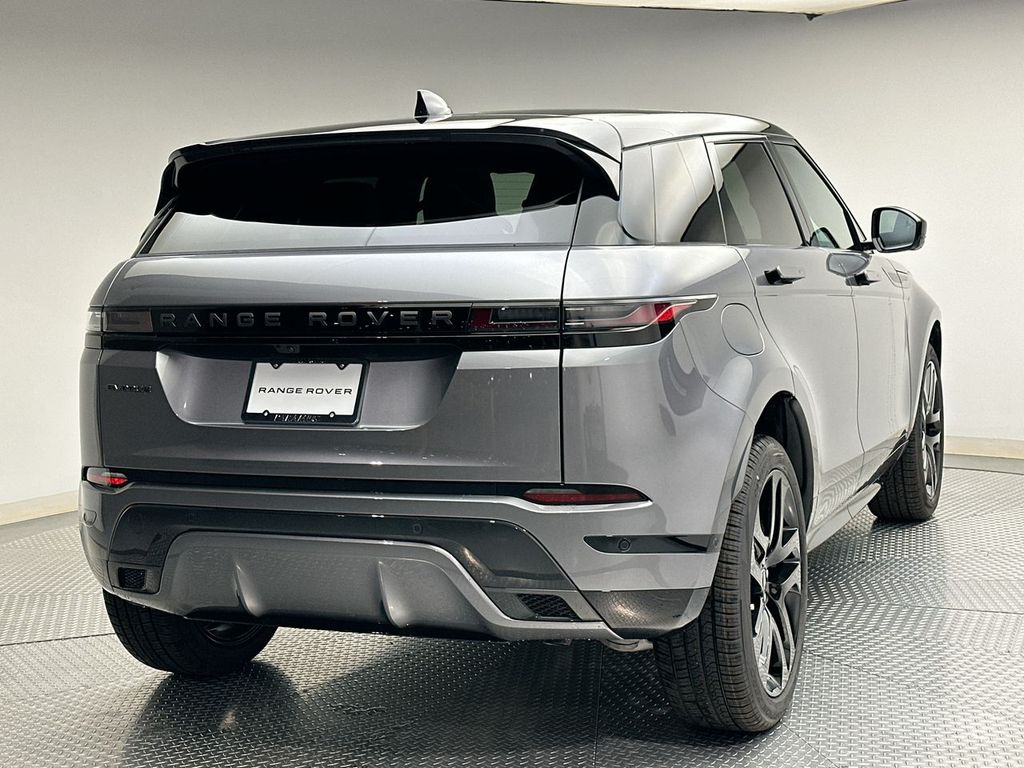 Thumbnail: 2026 Land Rover Range Rover Evoque - 3