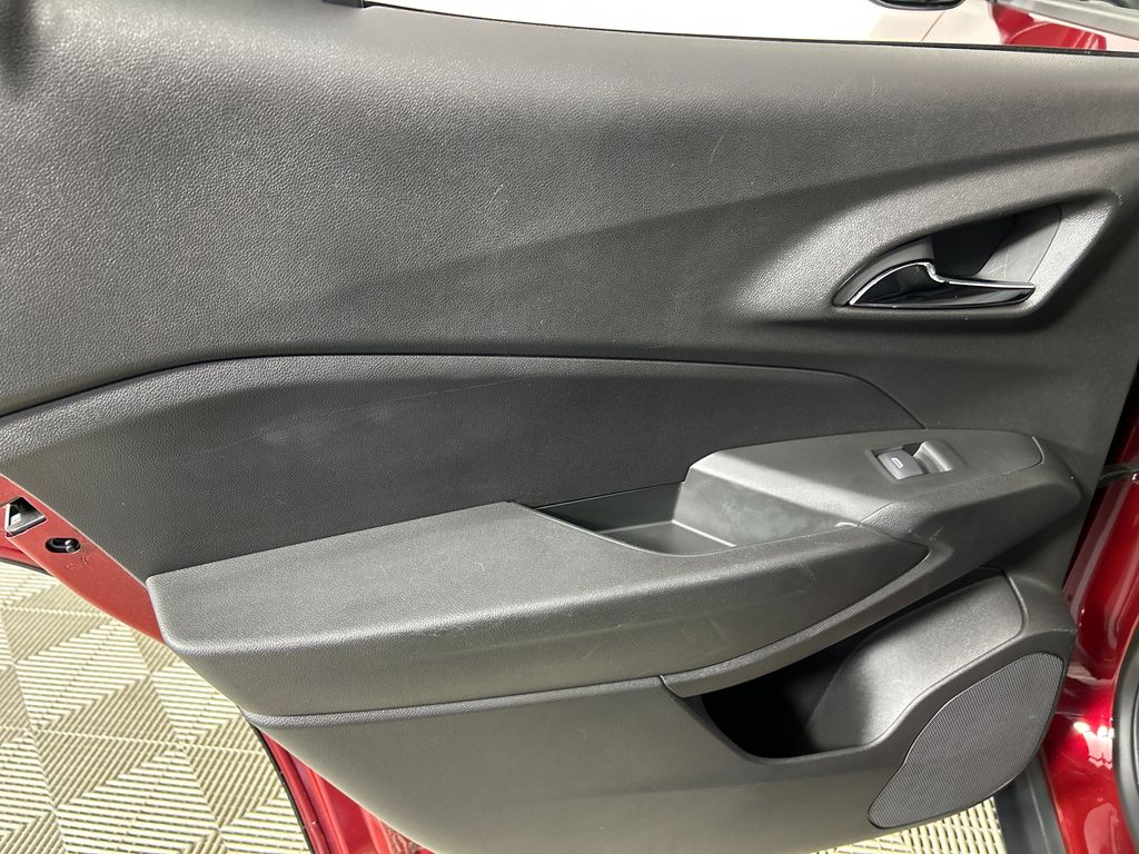 Used 2025 Red Chevrolet LT image 16