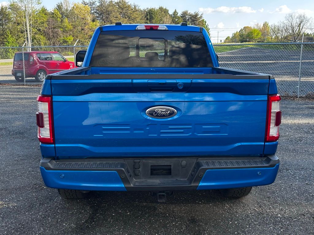 View vehicle photo 6