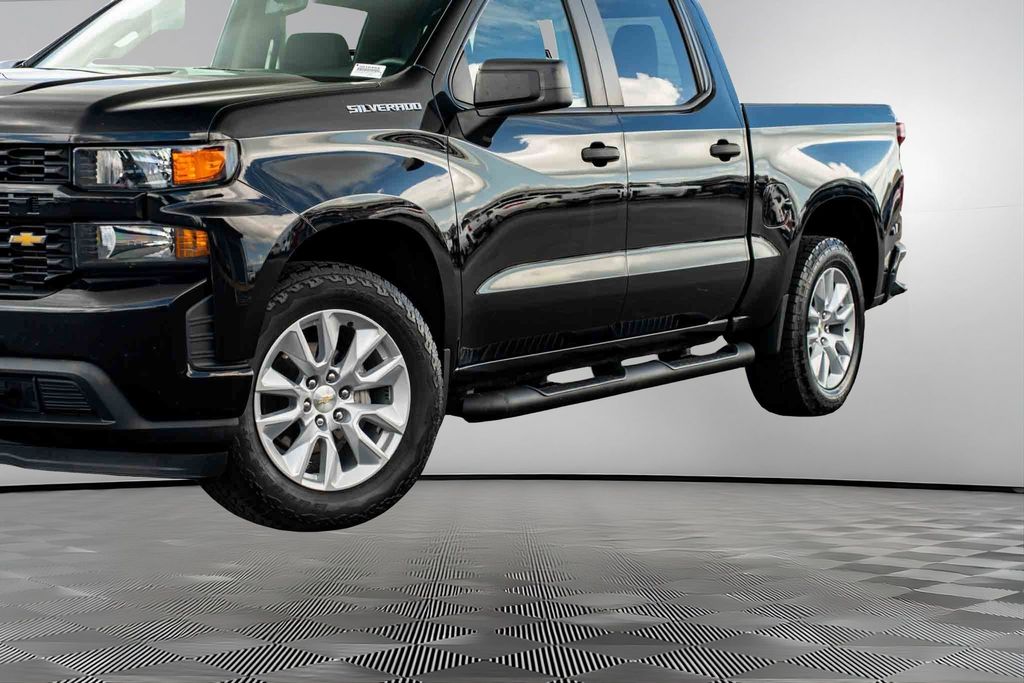 Used Car 2022 Chevrolet Silverado 1500 Ltd  Custom For Sale Under $35,000 In Austin, Texas