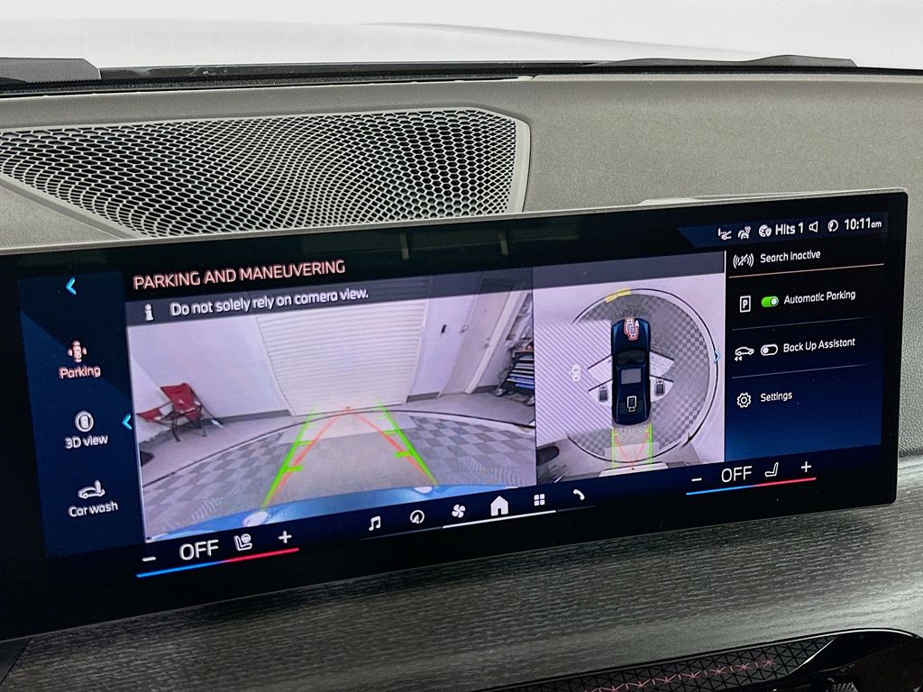 Thumbnail: 2025 BMW 3 Series - 13