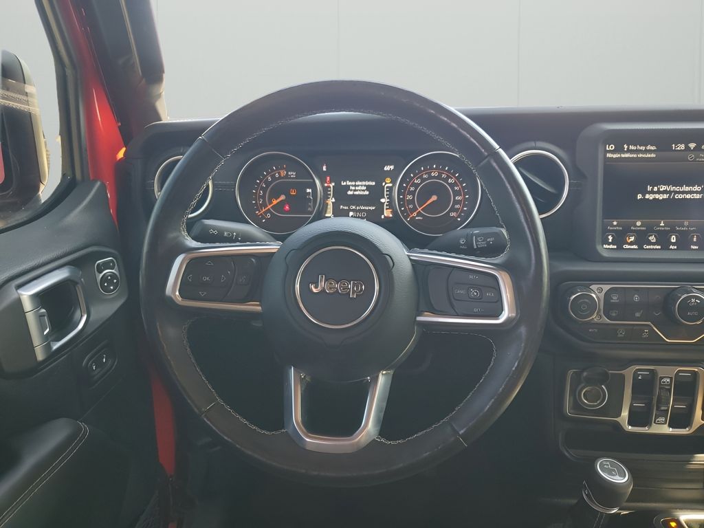 Used Car 2020 Jeep Gladiator  Overland For Sale Under $30,000 In Austin, Texas