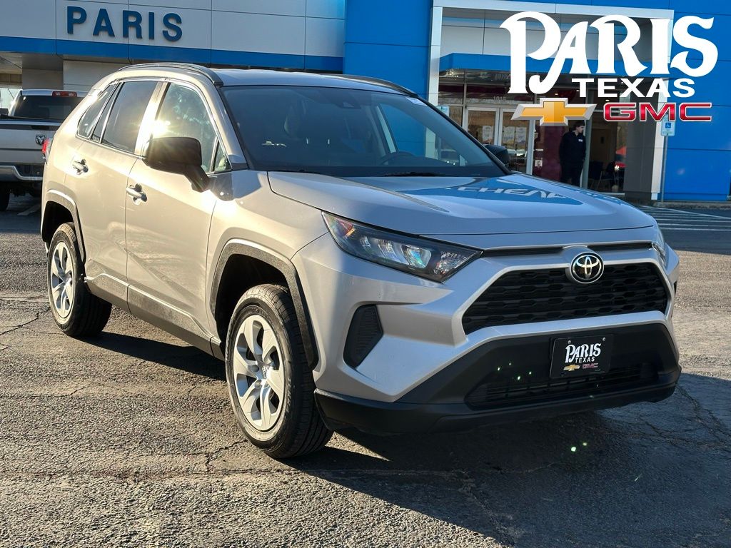 2020 Toyota RAV4 LE FWD