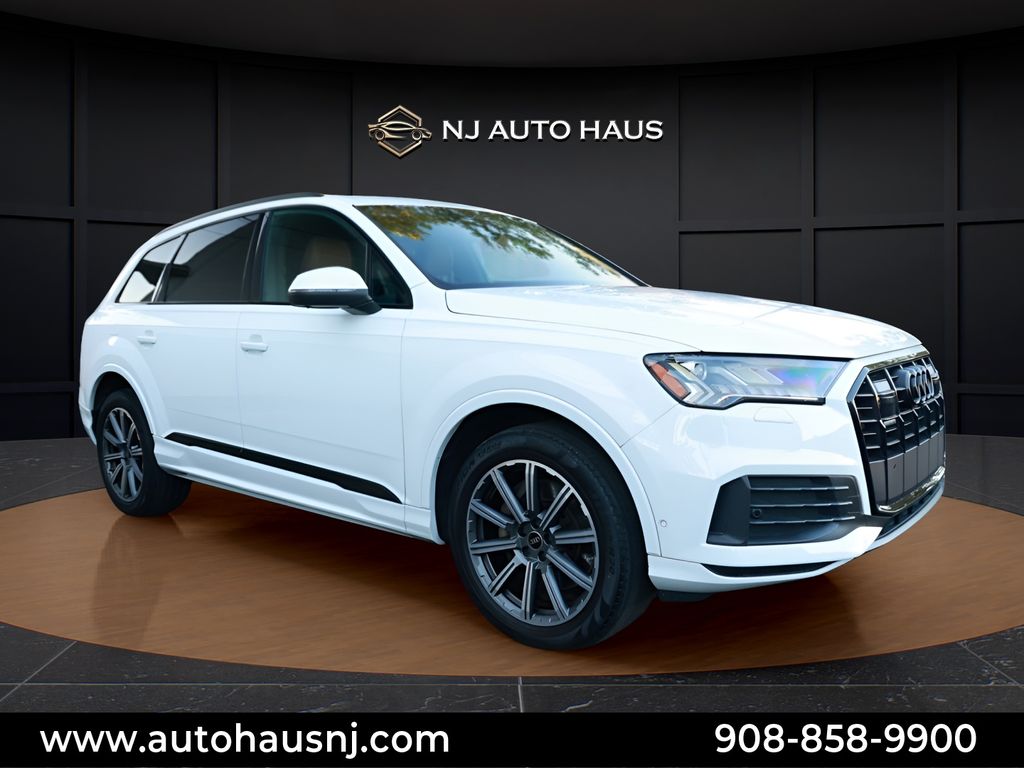 Glacier White 2023 Audi Q7 SUV / Crossover All-Wheel Drive 8-Speed Automatic