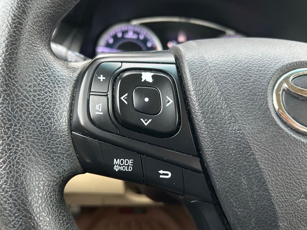 2017 Toyota Camry XSE 20