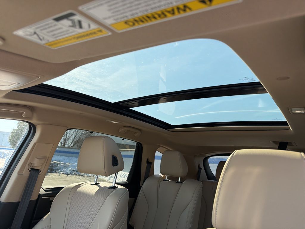 Thumbnail: 2024 Acura MDX - 11