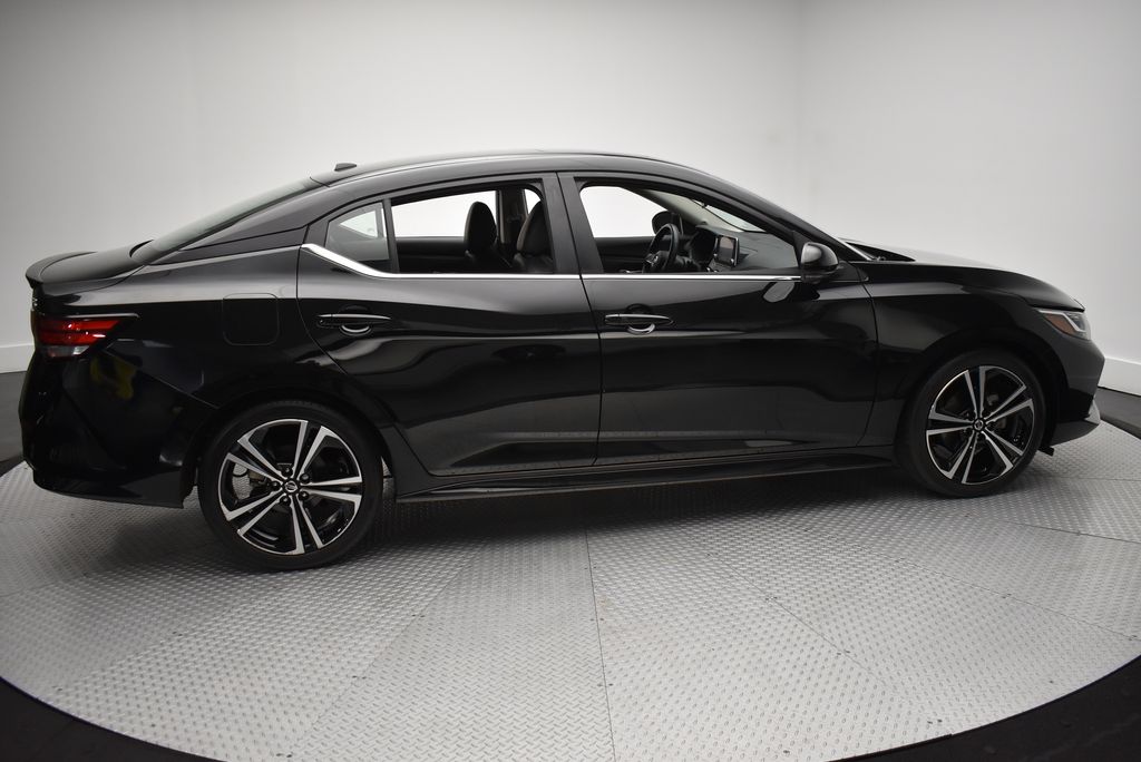 Thumbnail: 2023 Nissan Sentra - 4