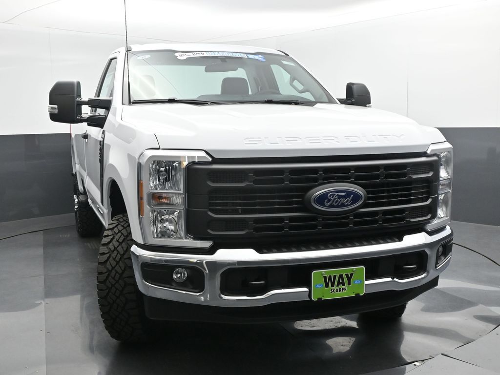 2026 Ford F-250 XL photo 9