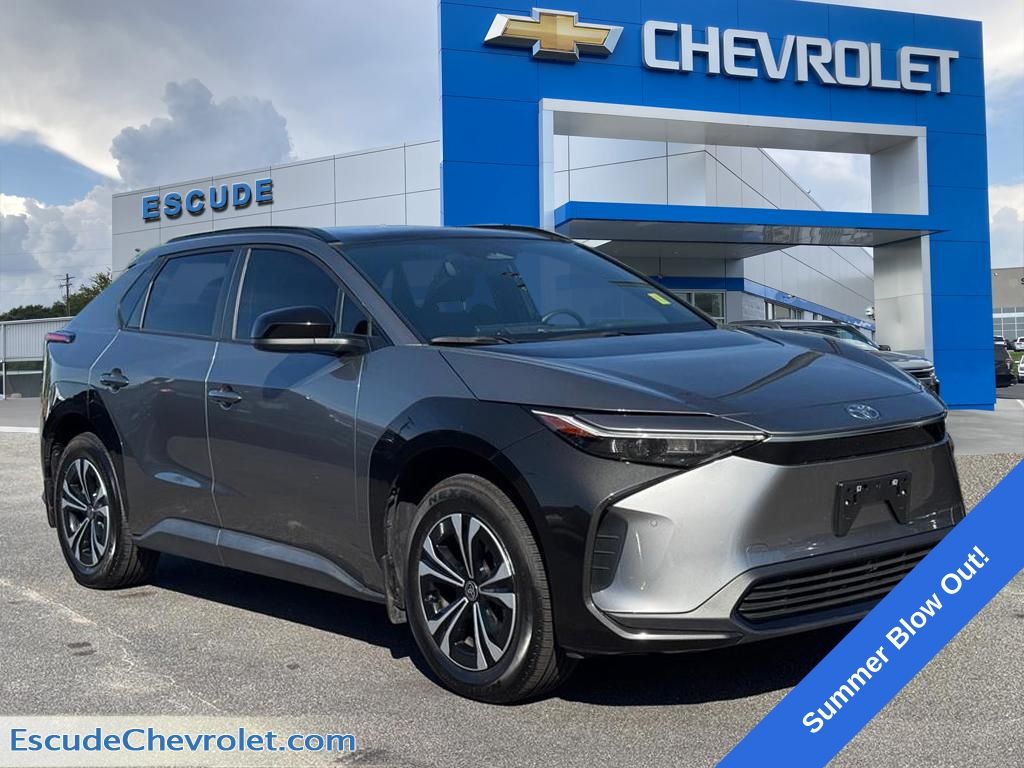  2023 Toyota bZ4X XLE FWD   