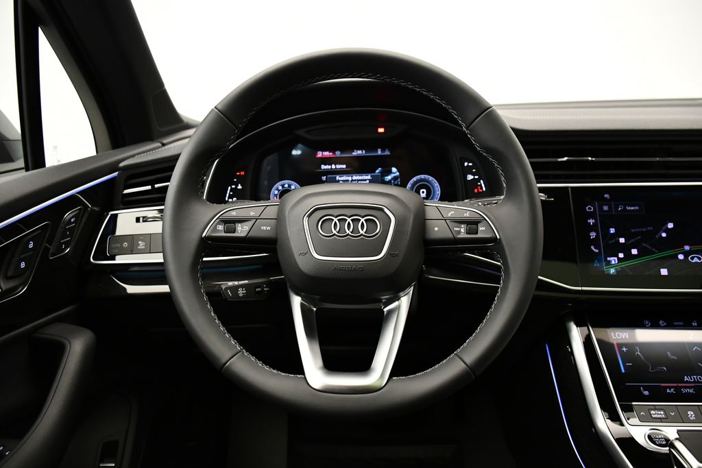 Thumbnail: 2026 Audi Q7 - 22