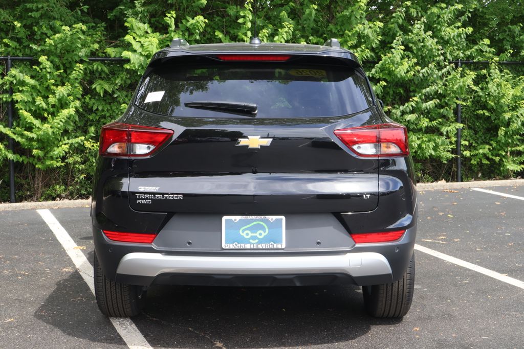 Thumbnail: 2026 Chevrolet TrailBlazer - 9