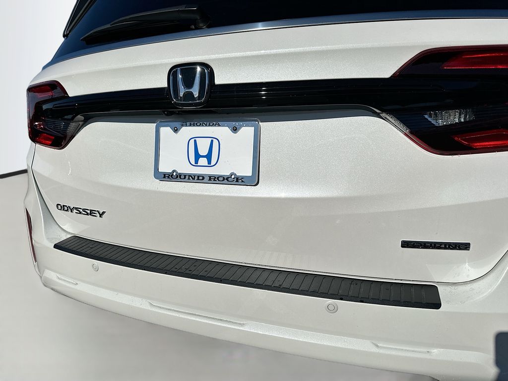 2025 Honda Odyssey Touring 22