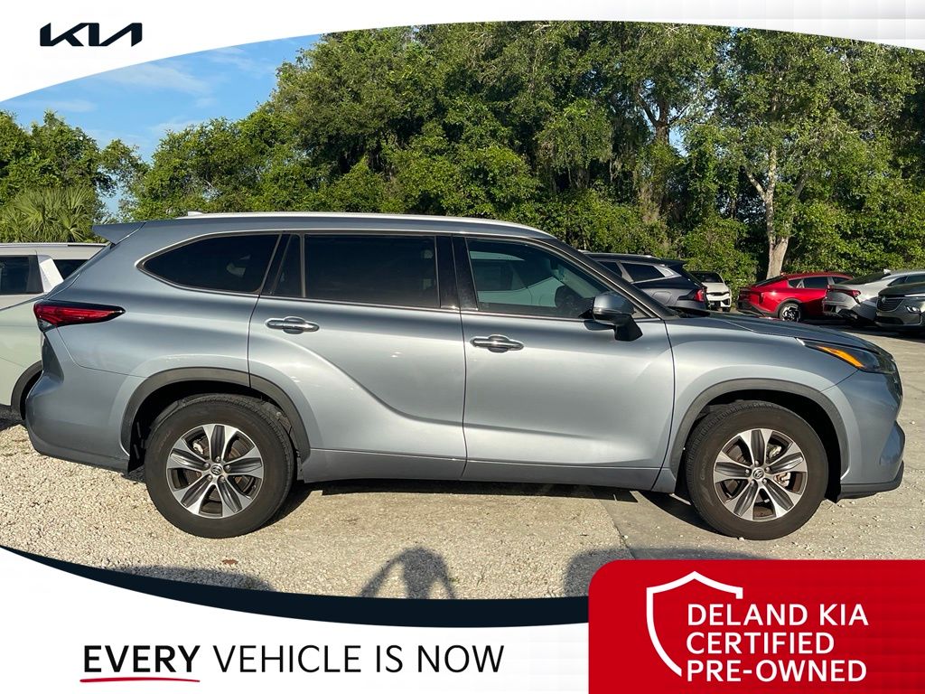 Used 2022 Toyota Highlander SUV